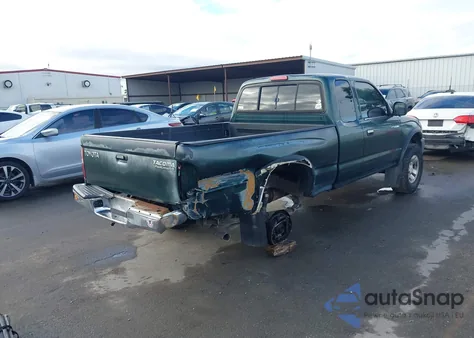 2000 Toyota Tacoma Prerunner V6 z USA, uszkodzony, nr VIN 4TASN92N6YZ616134